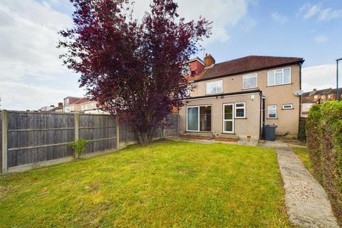 5 bedroom semi-detached house for sale, Kenmore Avenue, Harrow, HA3