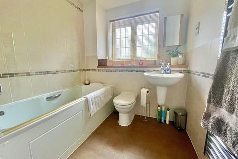 6 Henry Manning House Milan Walk, Brentwood, CM14 4JQ