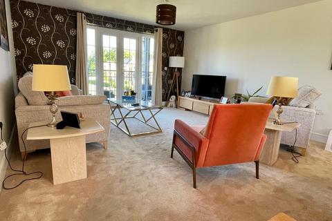 6 Henry Manning House Milan Walk, Brentwood, CM14 4JQ