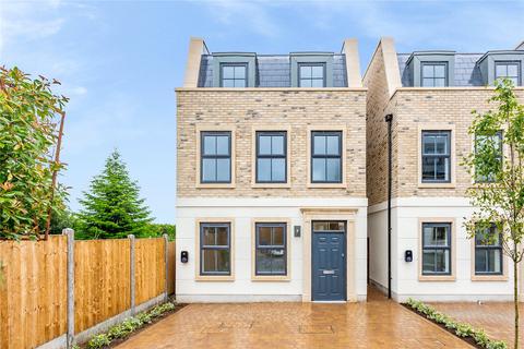 4 bedroom detached house for sale, Rochester Mews, Chelmsford, Essex, CM2