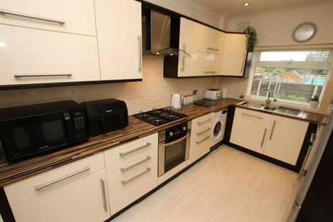 97 Dearne Road, Bolton Upon Dearne, Rotherham, S63 8JT