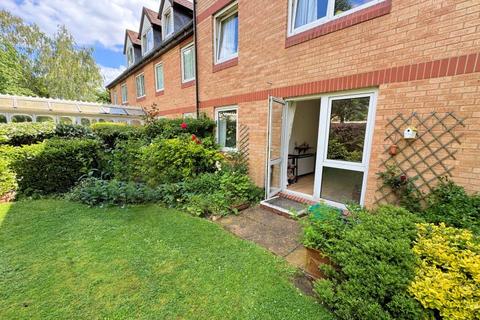 2 bedroom retirement property for sale, FRIEN WATCH AVENUE, NORTH FINCHLEY, N12