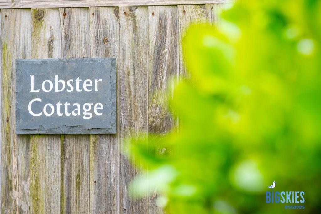 Cottage Sign