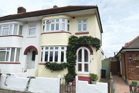 4 bedroom end of terrace house for sale, South Avenue, Egham, Surrey, TW20