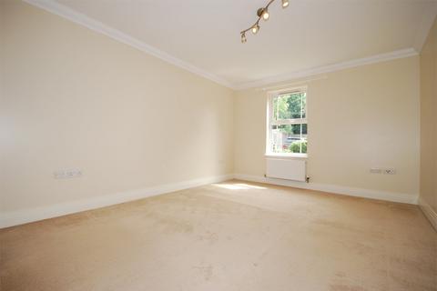 2 bedroom ground floor flat to rent, The Beeches, 26 Albemarle Road, BECKENHAM, BR3