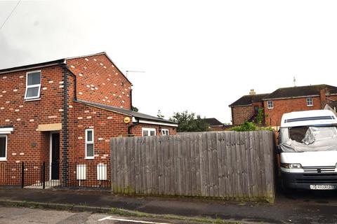 2 bedroom detached house for sale, Hartington Road, Gloucester, Gloucestershire, GL1