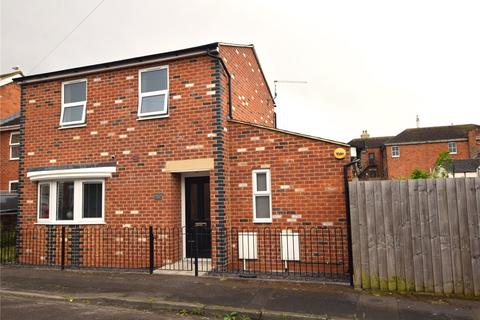 2 bedroom detached house for sale, Hartington Road, Gloucester, Gloucestershire, GL1