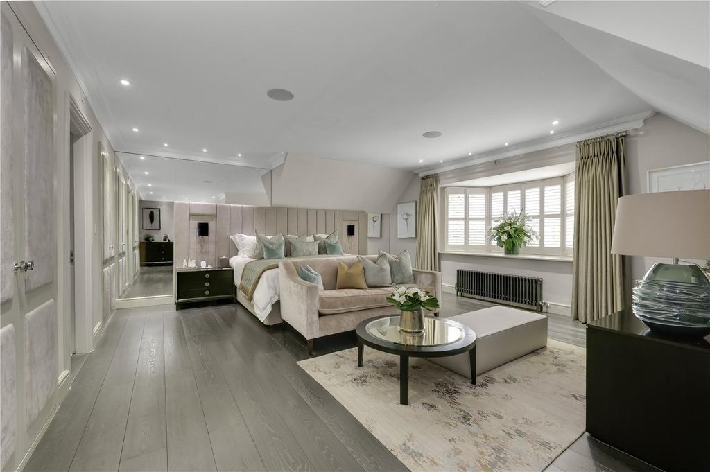 Principal Bedroom