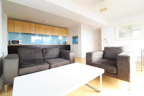 2 bedroom flat to rent, The Avenue, Leeds, West Yorkshire, UK, LS9