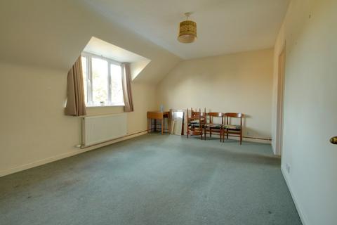 2 bedroom flat for sale, Charlton Road, Shepton Mallet, BA4