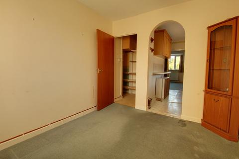 2 bedroom flat for sale, Charlton Road, Shepton Mallet, BA4