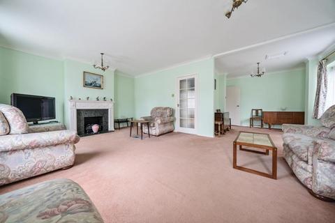 4 bedroom detached house for sale, Maidenhead,  Berkshire,  SL6