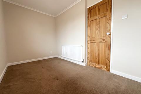 13 Coombe Drive, Fleet, GU51 3DY