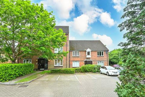 1 bedroom flat for sale, Dairymans Walk, Guildford, GU4