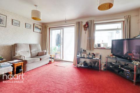 3 bedroom terraced house for sale, Pyms Close, Bedford