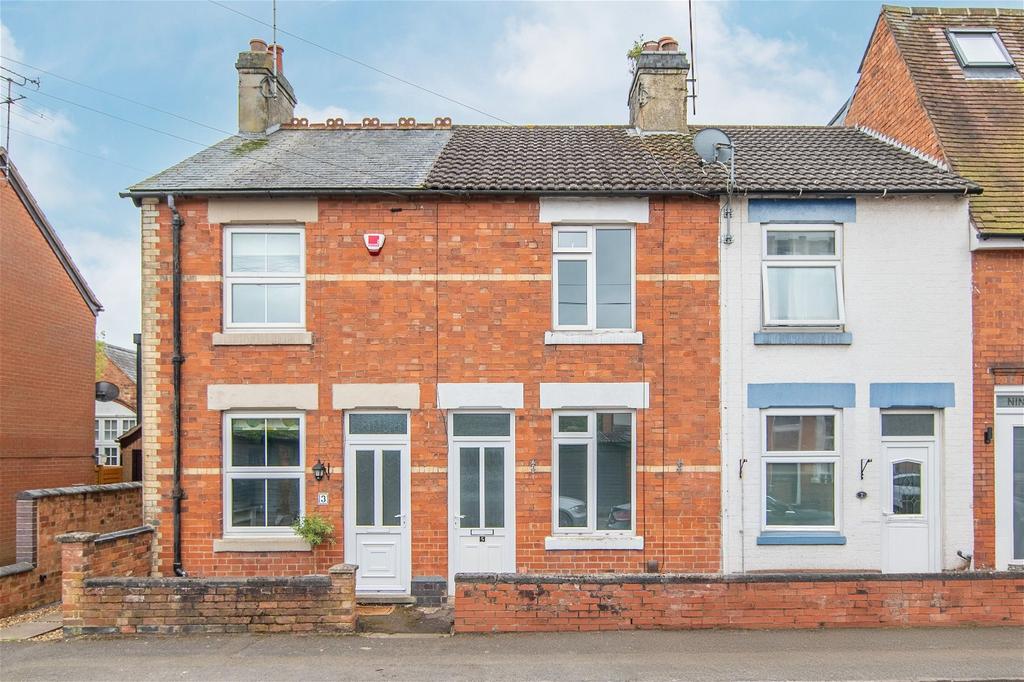 Gladstone Street, Market Harborough LE16 2 bed terraced house for sale