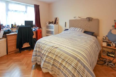 1 bedroom flat to rent, High Worple, Harrow, Middlesex