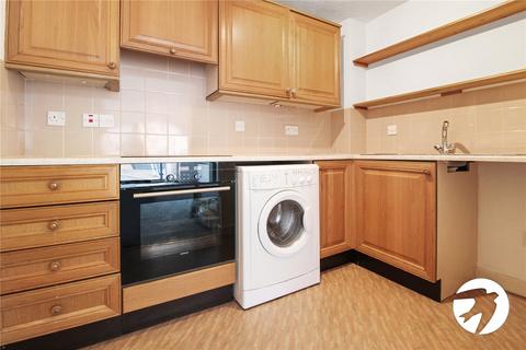 2 bedroom flat to rent, West Street, Gravesend, Kent, DA11