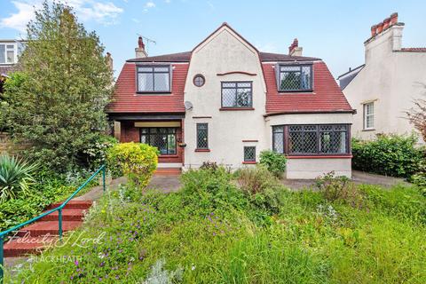 3 bedroom detached house for sale, Shooters Hill, London