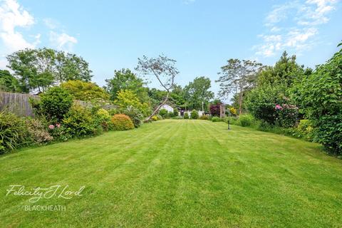 3 bedroom detached house for sale, Shooters Hill, London