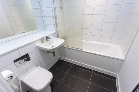 1 bedroom apartment for sale, Wharf End, Trafford Park, Manchester, Greater Manchester, M17 1GW