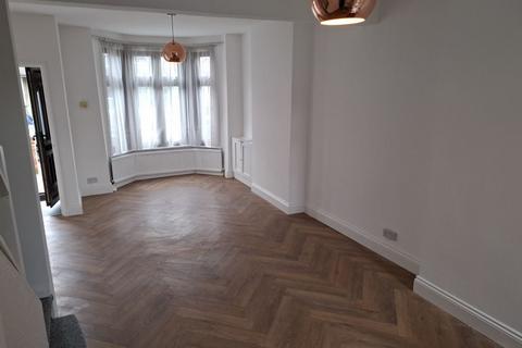 45 Kennedy Road, Barking, IG11 7XJ