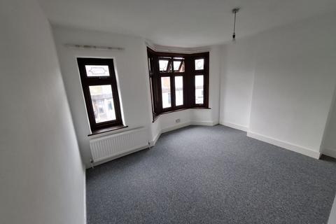 45 Kennedy Road, Barking, IG11 7XJ