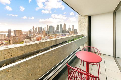 3 bedroom apartment to rent, Balfron Tower, St. Leonards Road, E14
