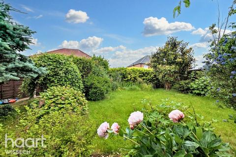 3 bedroom detached house for sale, Beechings Close, Wisbech St Mary