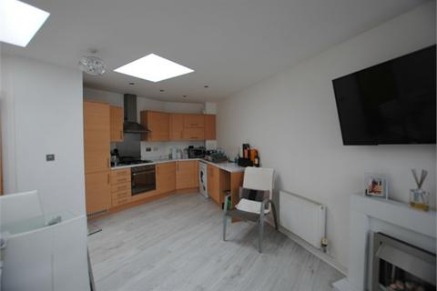 2 bedroom coach house for sale, Courtyard Mews, kent DA9