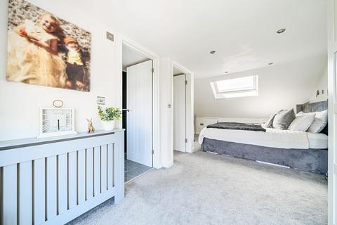 105 Main Road, Sutton At Hone, Dartford, DA4 9HQ