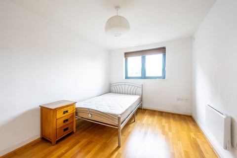 1 bedroom flat for sale, Chapter Way, Colliers Wood, London, SW19