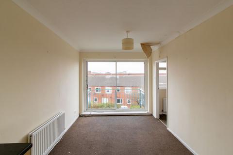 1 bedroom flat for sale, 16 Riversdale House, Stakeford, Choppington, Northumberland, NE62 5LG
