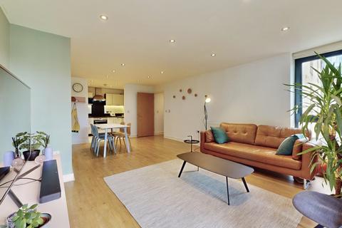 2 bedroom apartment for sale, Surrey Quays Rd, London, SE16