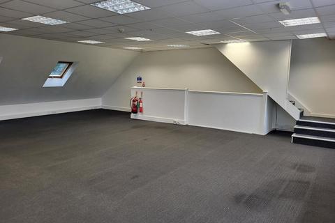 Office to rent, Unit 10, Bournemouth Central Business Park, Southcote Road, Bournemouth, Dorset