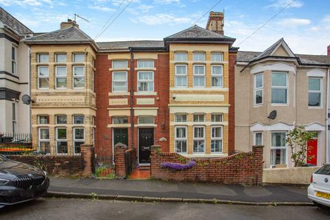 3 bedroom terraced house for sale, Morden Road, St Julians