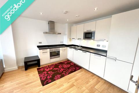 3 bedroom apartment to rent, Rusholme Place, Manchester, M14 5TG