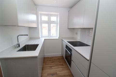 1 bedroom apartment to rent, St. Michaels Mews, Kings Road, CM14