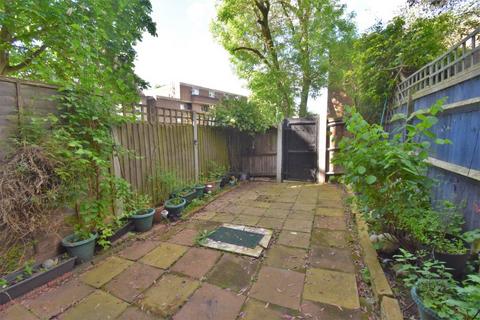 3 bedroom terraced house for sale, Ripon Road, Woolwich