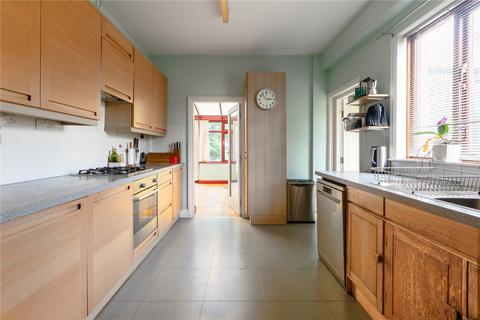 4 bedroom semi-detached house for sale, Llwyn Y Pia Road, Lisvane, Cardiff, CF14