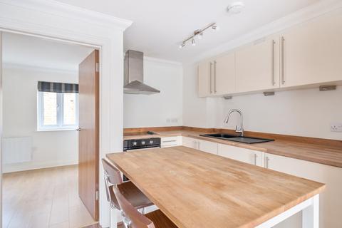1 bedroom flat for sale, The Green, Shepperton, TW17