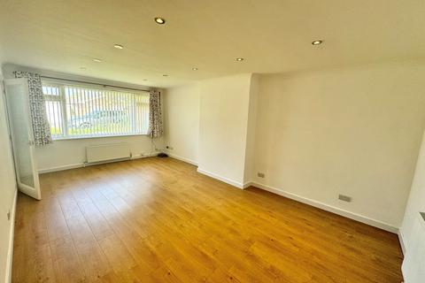 64 Lexden Road, Seaford, BN25 3BA