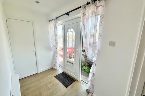64 Lexden Road, Seaford, BN25 3BA