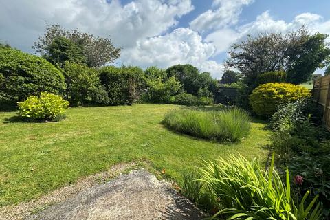 64 Lexden Road, Seaford, BN25 3BA