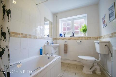 2 bedroom terraced house to rent, Bedford Street, Bedford MK45