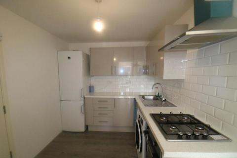 House share to rent, Lytton Avenue, Enfield, EN3