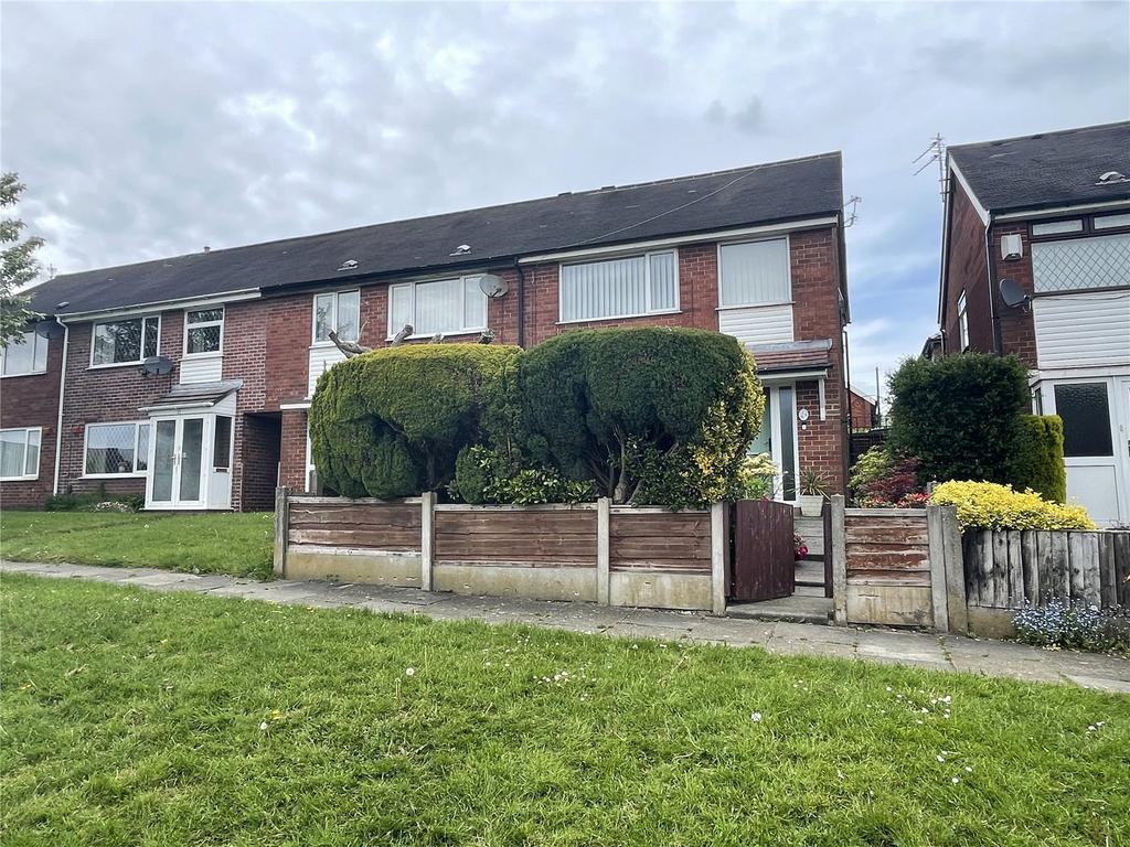 Wren Close, Farnworth, Bolton... 2 bed end of terrace house - £130,000