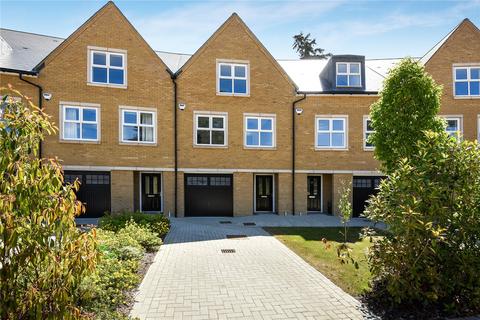 4 bedroom terraced house for sale, Queenswood Crescent, Englefield Green, Egham, Surrey, TW20