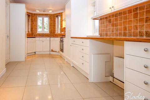 4 bedroom house to rent, 1a Colemore Road, Boscombe East, Bournemouth
