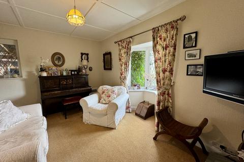 4 bedroom semi-detached house for sale, Wannock Lane, Eastbourne, East Sussex, BN20
